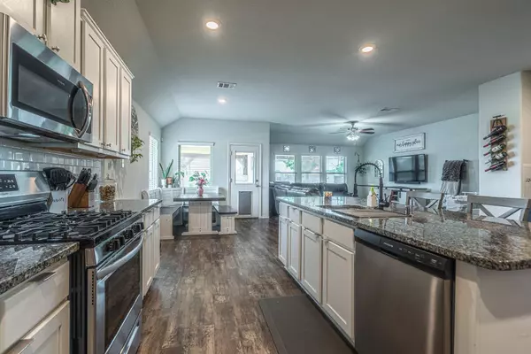 4601 Ashmark Road, Little Elm, TX 76227