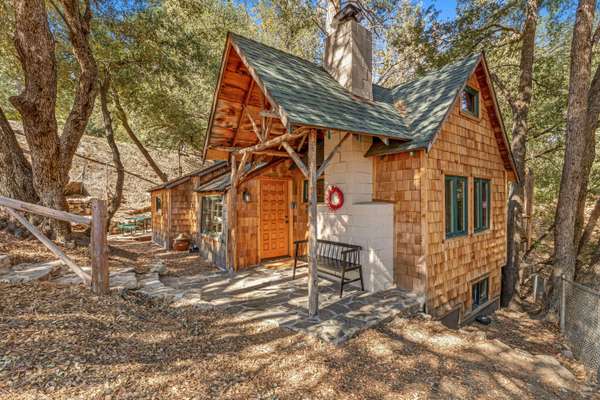 24460 Banning Idyllwild HWY, Idyllwild, CA 92549