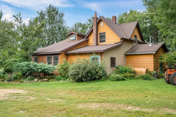 W11299 County Road J, Stockholm, WI 54769