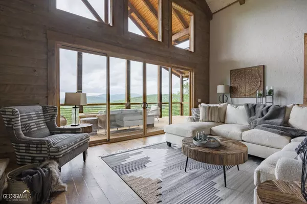 226 Round Top RD, Mineral Bluff, GA 30559