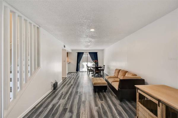 4001 BENEVA RD #314, Sarasota, FL 34233