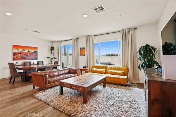 34563 Meadowside LN, Winchester, CA 92596