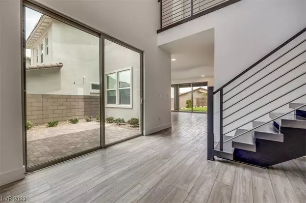 448 Cascade Heights Avenue, Las Vegas, NV 89138