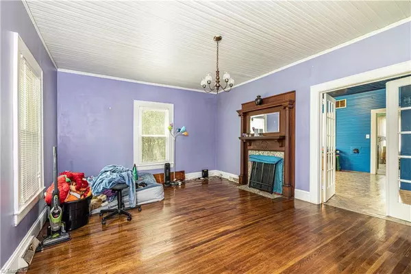 2860 Hickory Tree RD, Winston Salem, NC 27127