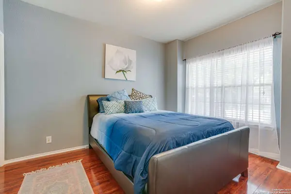 4157 ST CHARLES BAY, San Antonio, TX 78229-2085