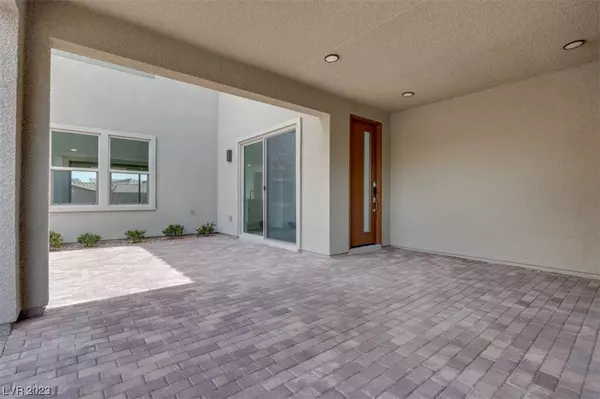 448 Cascade Heights Avenue, Las Vegas, NV 89138