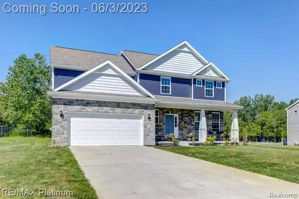 13052 MONINGTON Court, Fenton, MI 48430