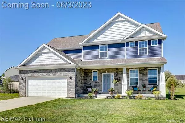 13052 MONINGTON Court, Fenton, MI 48430