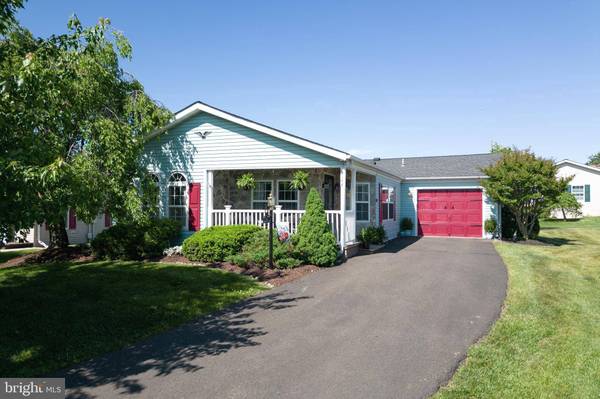 261 COUNTRYSIDE CIR, New Hope, PA 18938