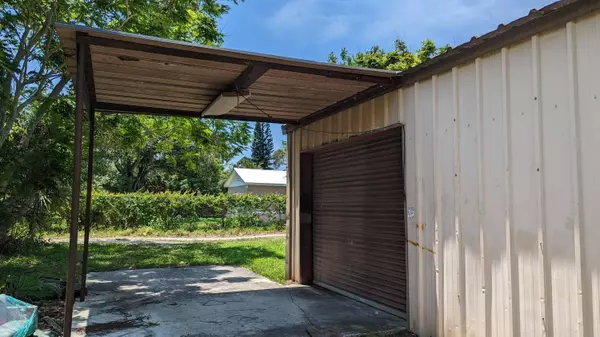 2307 Orange AVE, Fort Pierce, FL 34950