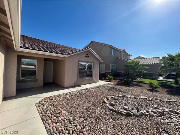 317 Foxvale Avenue, North Las Vegas, NV 89032