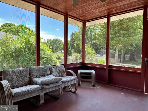 602 S BREWSTER RD, Vineland, NJ 08360