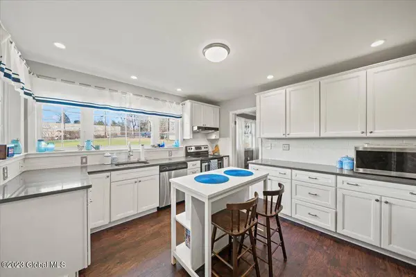 29 E Grand Street, Palatine Bridge, NY 13428