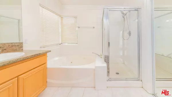 19699 May Way, Canyon Country, CA 91351