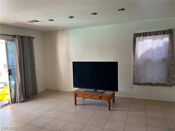 317 Foxvale Avenue, North Las Vegas, NV 89032