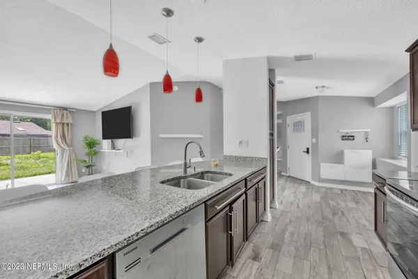 10685 WIMBLEDON DR, Jacksonville, FL 32257