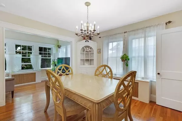 24 Maurice St, Malden, MA 02148