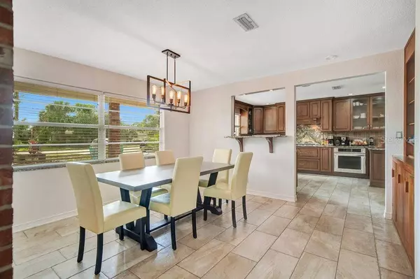 1603 MAGNOLIA ST, New Smyrna Beach, FL 32168