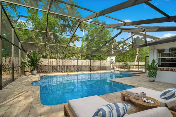 1603 MAGNOLIA ST, New Smyrna Beach, FL 32168