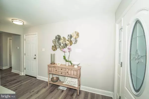 707 W EARL AVE, Somerdale, NJ 08083