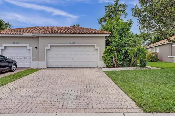 2410 Aragon Blvd #3, Sunrise, FL 33322