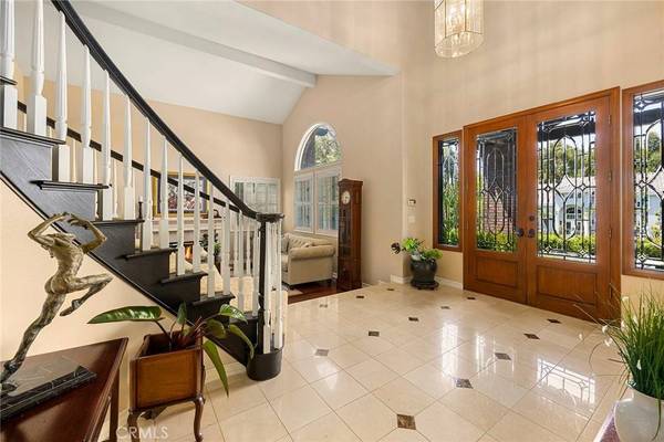 17960 Via Buena Vida, Yorba Linda, CA 92886