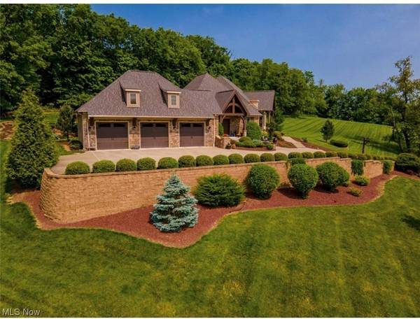 67520 Evensong RD, St. Clairsville, OH 43950