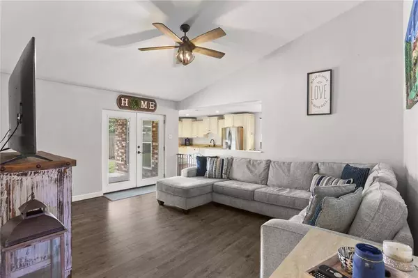 217 ST. NICHOLAS ST, Luling, LA 70070