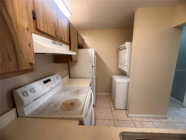 5213 VIA HACIENDA CIR #B308, Orlando, FL 32839