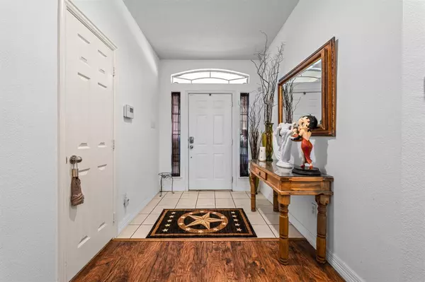 10005 Maple Drive, Providence Village, TX 76227