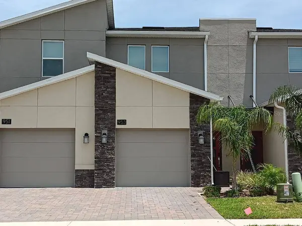 953 SPLASH SHOT PL #953, Davenport, FL 33896