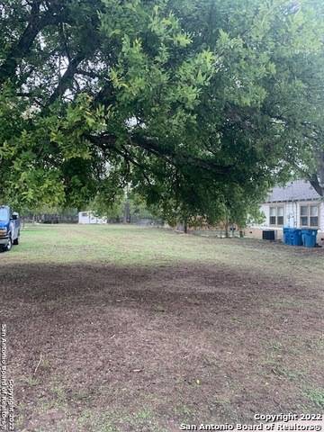 801 Quinlan St, Kerrville, TX 78028