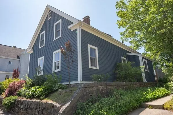 44 Federal St, Beverly, MA 01915