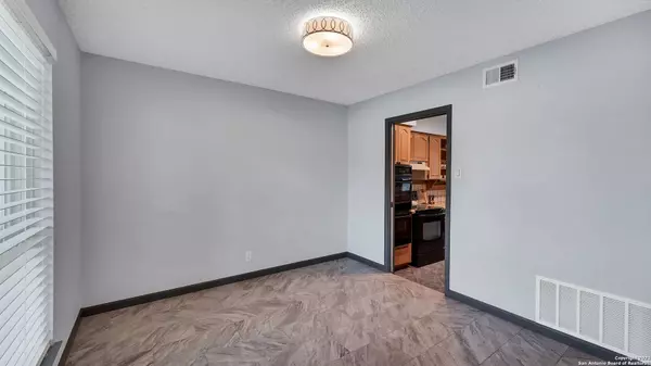 16407 Ledge Trail, San Antonio, TX 78232