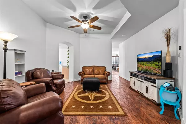 10005 Maple Drive, Providence Village, TX 76227