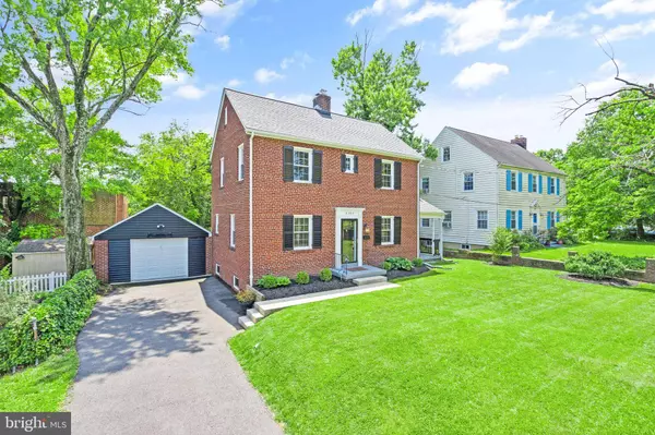 4003 QUEENSBURY RD, Hyattsville, MD 20782