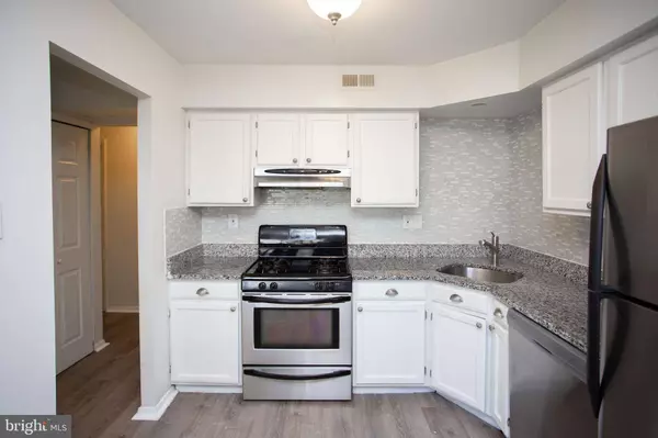 65 SANDRA RD, Voorhees, NJ 08043