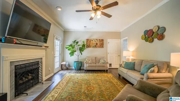 615 3RD STREET NE, Alabaster, AL 35007