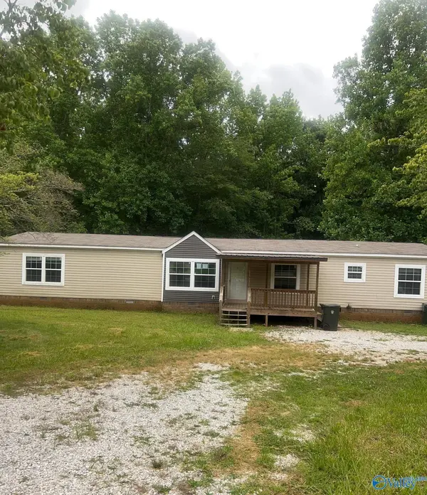 180 Eliza Lane, New Market, AL 35761