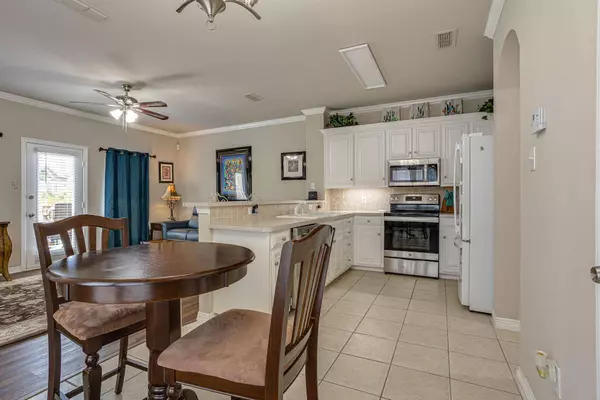 4008 Willowrun Lane, Arlington, TX 76013