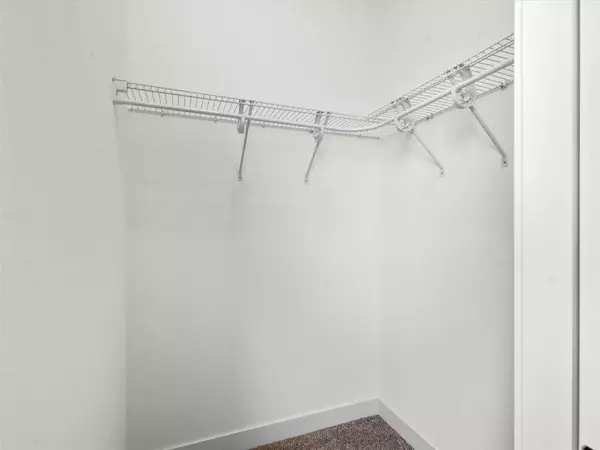 1347 Cedar Springs Drive, Marion, IA 52302