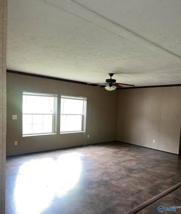 180 Eliza Lane, New Market, AL 35761