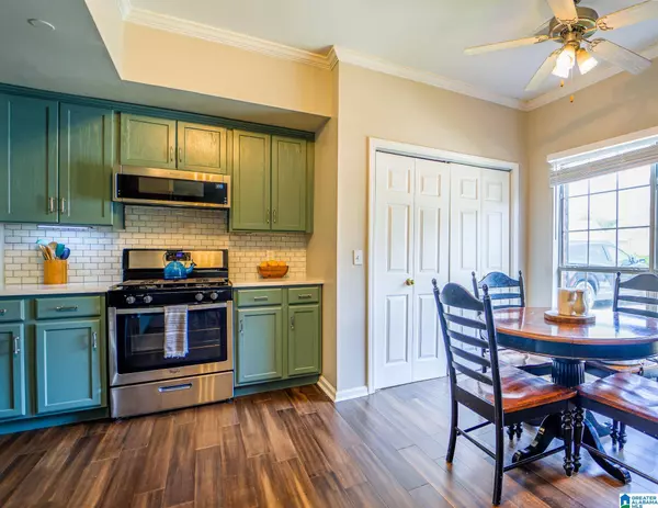 615 3RD STREET NE, Alabaster, AL 35007