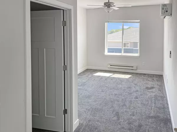 4910 Innovation Dr #104, Deforest, WI 53532