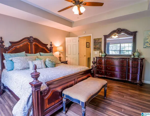 615 3RD STREET NE, Alabaster, AL 35007