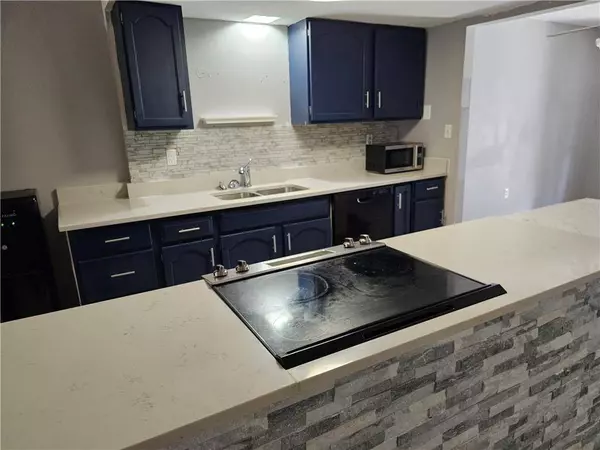 627 Garden Walk DR, Stone Mountain, GA 30083