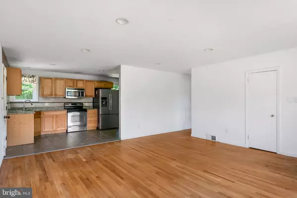 29 DEER POND BLVD, Atco, NJ 08004