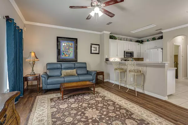 4008 Willowrun Lane, Arlington, TX 76013