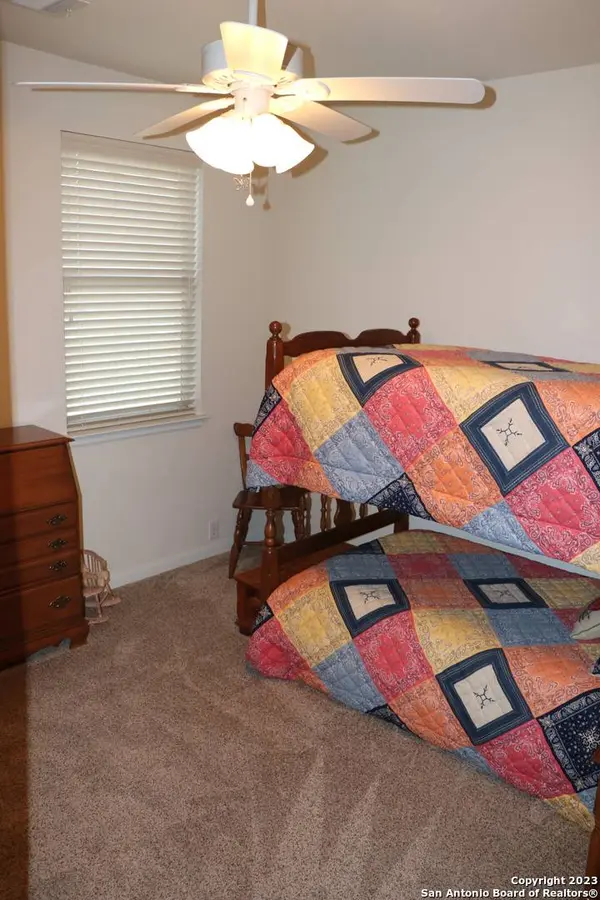 1848 Lookout Forest, San Antonio, TX 78260