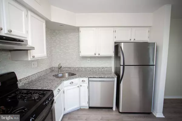 65 SANDRA RD, Voorhees, NJ 08043